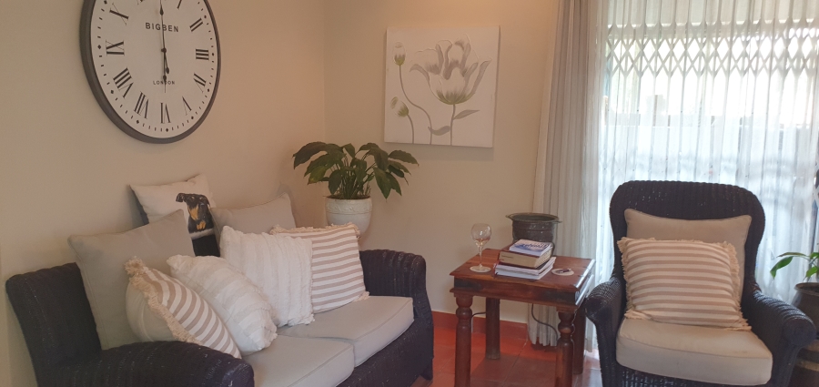 To Let 3 Bedroom Property for Rent in Chanteclair Western Cape